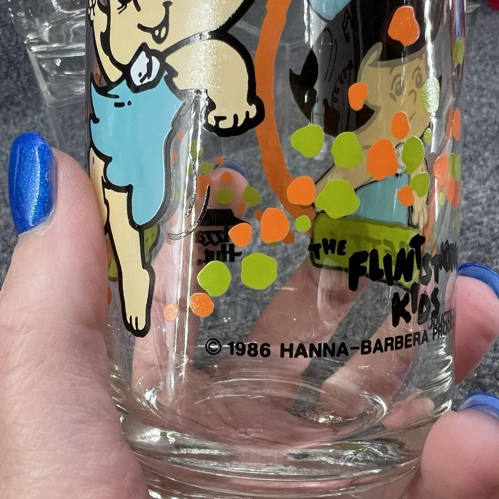 1986 Pizza Hut Flintstone Kids Glasses Barney & Betty Hanna-Barbera Set Of 2